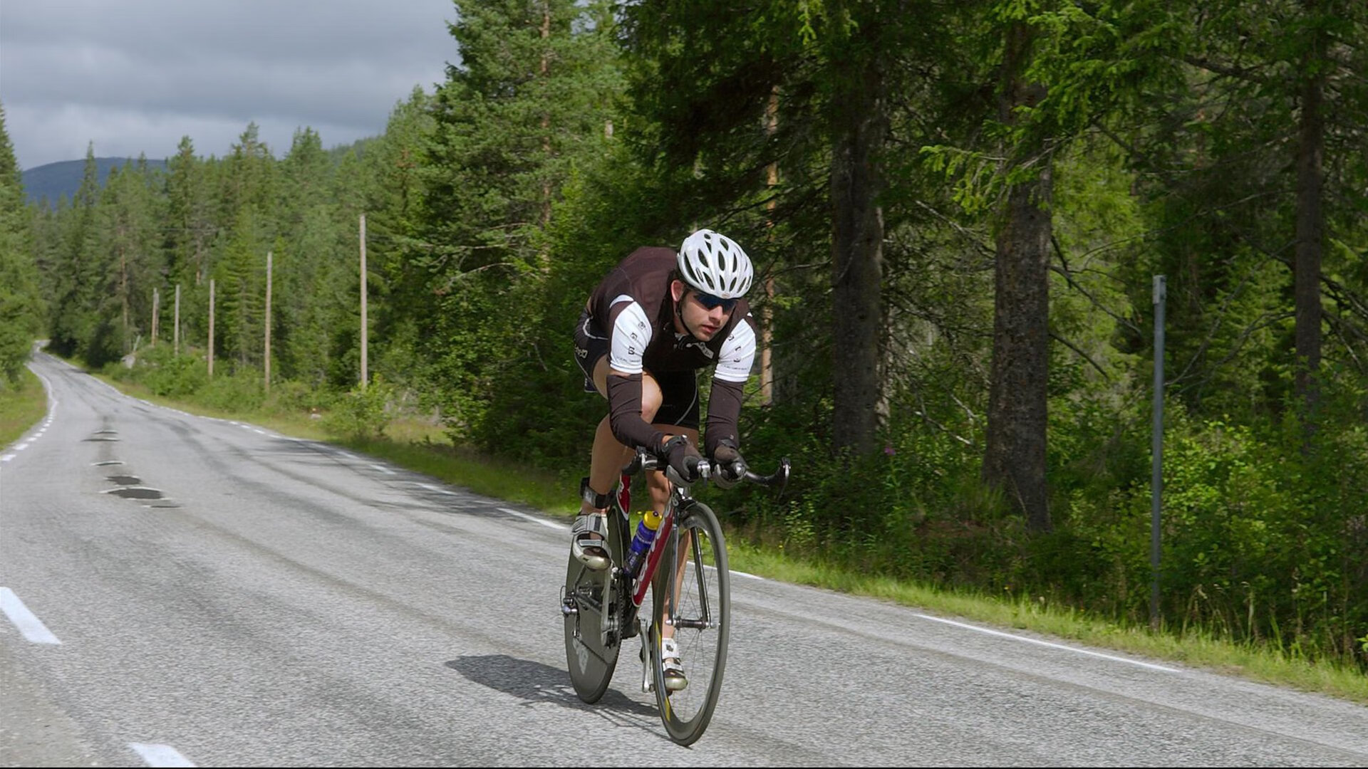 独行之舞，戈贝尔独挑步行者，连续得分拉开差距的艺术