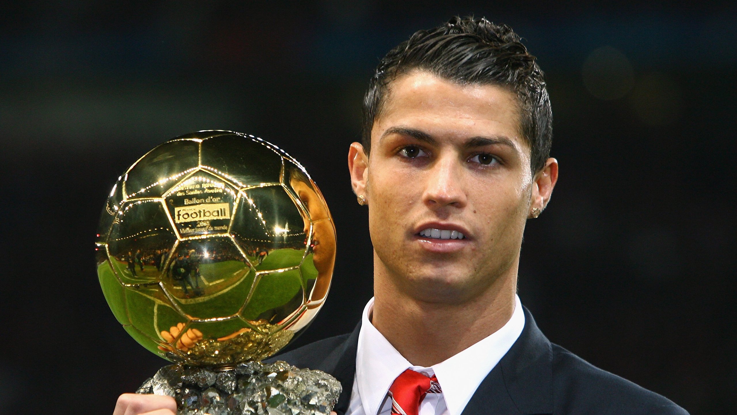 当唯一性成为现实，哥伦比亚的战术碾压与拉什福德的个人统治